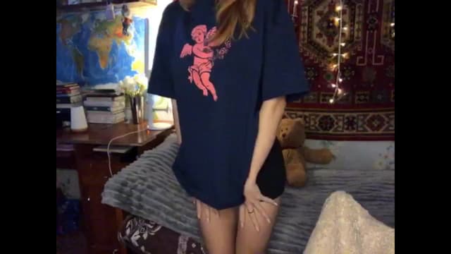 Gallery image thumbnail from Sia_A's myfreecams stream on, 11/17/2024, 13:19 image 7 of 20