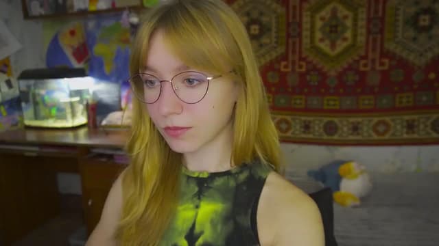 Gallery image thumbnail from Sia_A's myfreecams stream on, 11/12/2025, 20:28 image 9 of 20