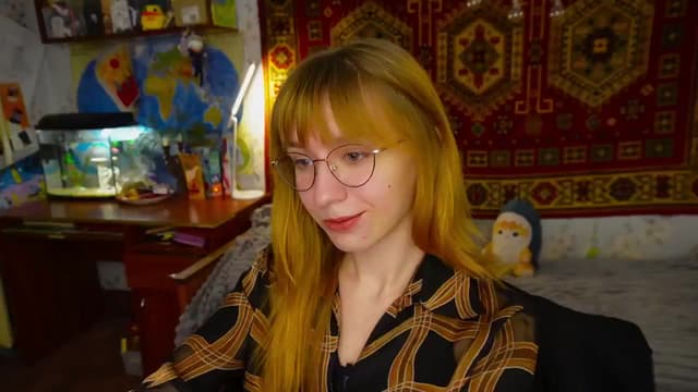 Gallery image thumbnail from Sia_A's myfreecams stream on, 12/16/2025, 22:40 image 6 of 20