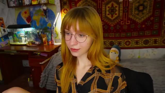 Gallery image thumbnail from Sia_A's myfreecams stream on, 12/16/2025, 22:40 image 17 of 20
