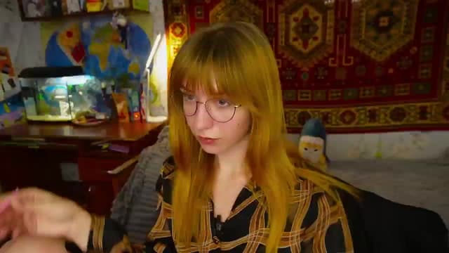 Gallery image thumbnail from Sia_A's myfreecams stream on, 12/16/2025, 22:41 image 10 of 20