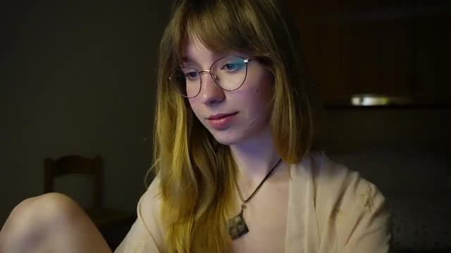 Gallery image thumbnail from Sia_A's myfreecams stream on, 05/11/2026, 22:44 image 3 of 20