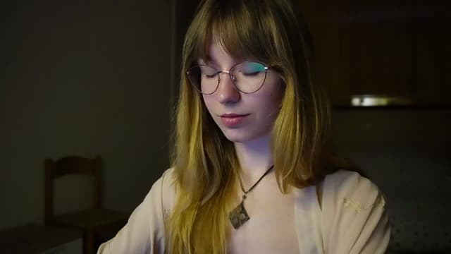 Gallery image thumbnail from Sia_A's myfreecams stream on, 05/11/2026, 22:44 image 7 of 20