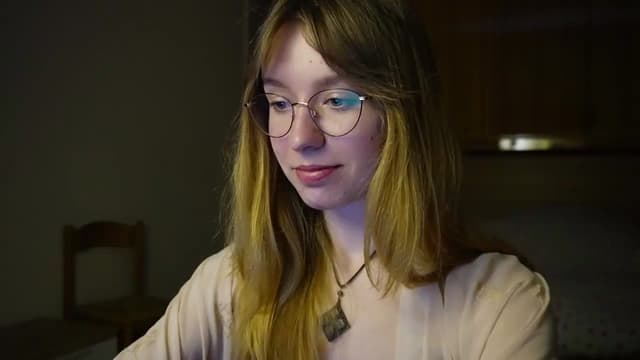 Gallery image thumbnail from Sia_A's myfreecams stream on, 05/11/2026, 22:44 image 8 of 20