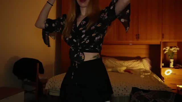 Gallery image thumbnail from Sia_A's myfreecams stream on, 06/08/2026, 23:44 image 12 of 20