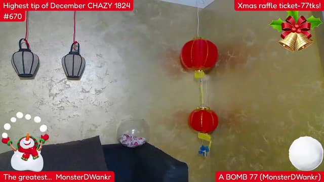 Gallery image thumbnail from SkyV_'s myfreecams stream on, 12/07/2022, 15:30 image 1 of 20