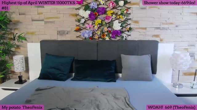 Gallery image thumbnail from SkyV_'s myfreecams stream on, 04/25/2023, 14:54 image 6 of 20