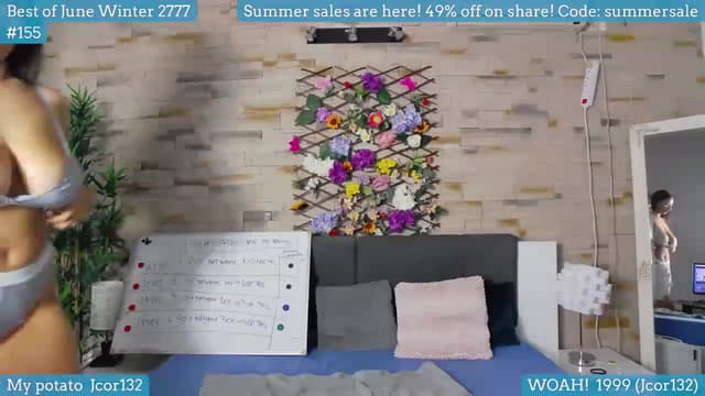 Gallery image thumbnail from SkyV_'s myfreecams stream on, 06/25/2023, 18:11 image 20 of 20
