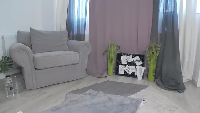 Gallery image thumbnail from SkyV_'s myfreecams stream on, 08/01/2023, 14:13 image 10 of 20
