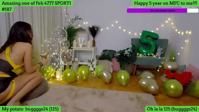 Gallery image thumbnail from SkyV_'s myfreecams stream on, 02/25/2024, 18:58 image 10 of 20