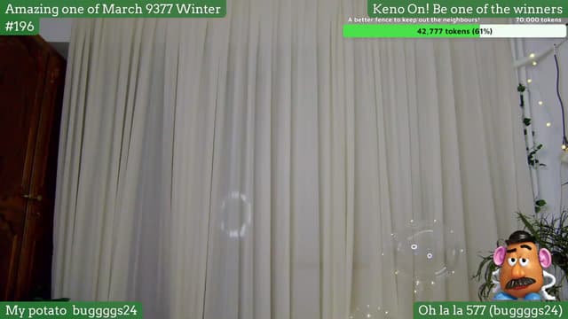 Gallery image thumbnail from SkyV_'s myfreecams stream on, 03/14/2024, 19:40 image 16 of 20