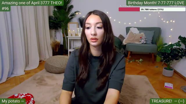 Gallery image thumbnail from SkyV_'s myfreecams stream on, 04/08/2024, 17:07 image 13 of 20