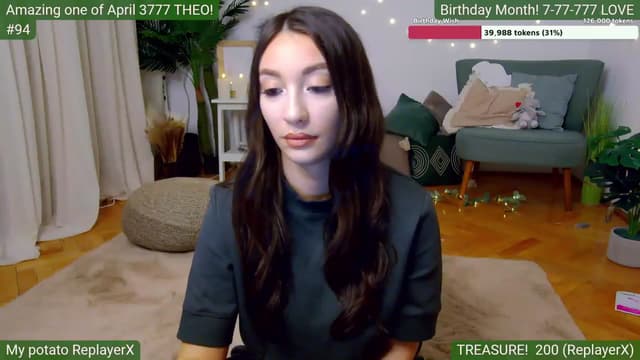 Gallery image thumbnail from SkyV_'s myfreecams stream on, 04/08/2024, 17:43 image 3 of 20