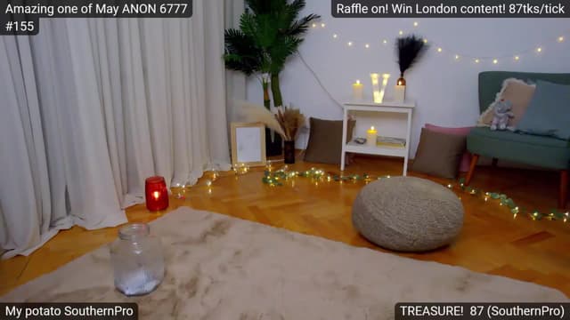 Gallery image thumbnail from SkyV_'s myfreecams stream on, 05/23/2024, 18:25 image 17 of 20