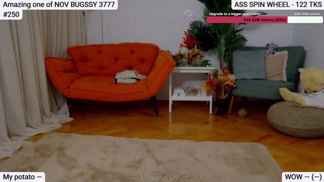 Gallery image thumbnail from SkyV_'s myfreecams stream on, 11/19/2024, 18:58 image 11 of 20