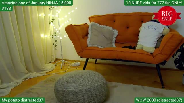Gallery image thumbnail from SkyV_'s myfreecams stream on, 01/14/2025, 21:24 image 4 of 20