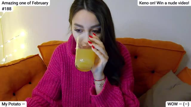 Gallery image thumbnail from SkyV_'s myfreecams stream on, 02/04/2025, 18:57 image 3 of 20