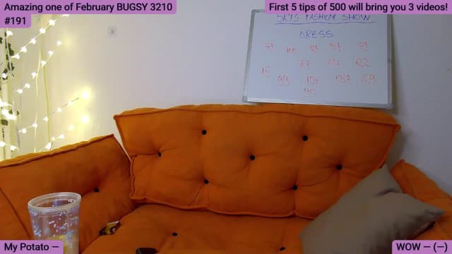 Gallery image thumbnail from SkyV_'s myfreecams stream on, 02/05/2025, 20:50 image 1 of 20