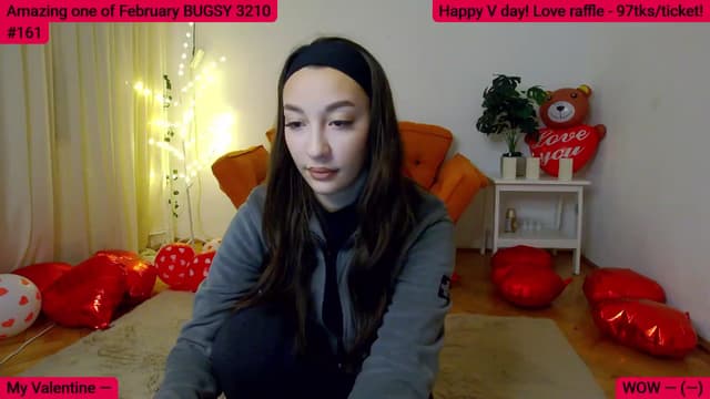 Gallery image thumbnail from SkyV_'s myfreecams stream on, 02/18/2025, 19:09 image 1 of 20