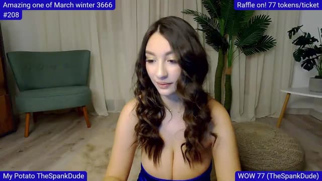 Gallery image thumbnail from SkyV_'s myfreecams stream on, 03/19/2025, 19:15 image 11 of 20