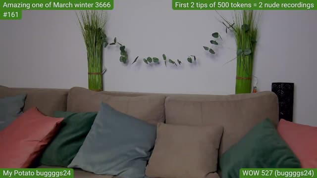 Gallery image thumbnail from SkyV_'s myfreecams stream on, 03/28/2025, 19:52 image 2 of 20