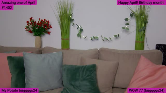 Gallery image thumbnail from SkyV_'s myfreecams stream on, 04/01/2025, 18:19 image 4 of 20