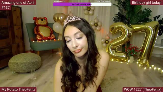 Gallery image thumbnail from SkyV_'s myfreecams stream on, 04/13/2025, 20:03 image 14 of 20