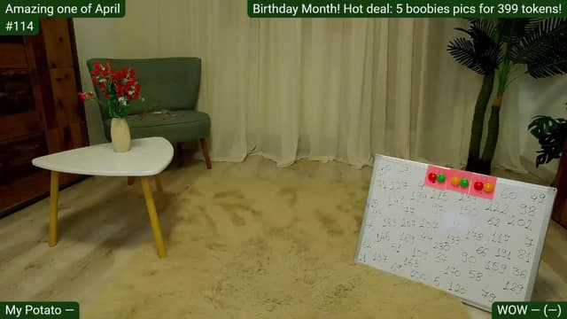 Gallery image thumbnail from SkyV_'s myfreecams stream on, 04/25/2025, 18:18 image 5 of 20