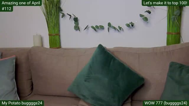 Gallery image thumbnail from SkyV_'s myfreecams stream on, 04/30/2025, 19:24 image 14 of 20