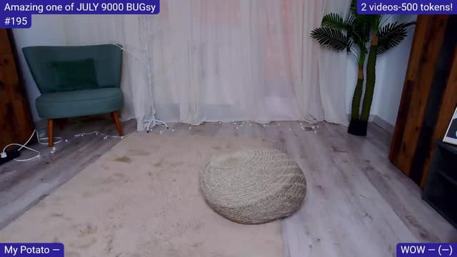 Gallery image thumbnail from SkyV_'s myfreecams stream on, 07/31/2025, 18:25 image 8 of 20