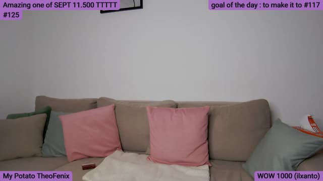Gallery image thumbnail from SkyV_'s myfreecams stream on, 09/26/2025, 20:19 image 5 of 20