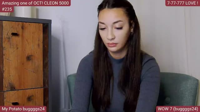 Gallery image thumbnail from SkyV_'s myfreecams stream on, 10/15/2025, 18:58 image 14 of 20