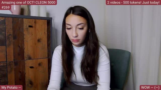 Gallery image thumbnail from SkyV_'s myfreecams stream on, 10/22/2025, 18:26 image 3 of 20