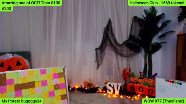 Gallery image thumbnail from SkyV_'s myfreecams stream on, 10/31/2025, 20:33 image 8 of 20