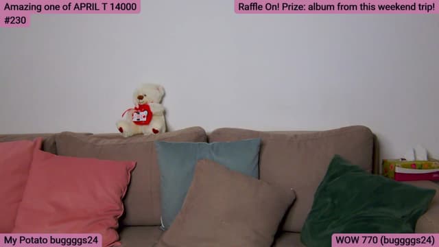 Gallery image thumbnail from SkyV_'s myfreecams stream on, 04/29/2026, 18:32 image 20 of 20
