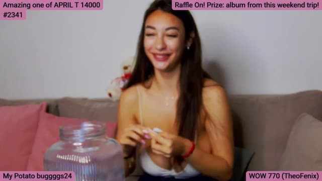 Gallery image thumbnail from SkyV_'s myfreecams stream on, 05/06/2026, 03:56 image 14 of 20