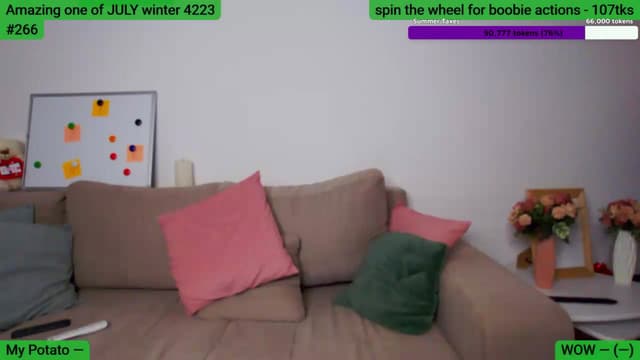 Gallery image thumbnail from SkyV_'s myfreecams stream on, 07/20/2026, 04:36 image 6 of 20