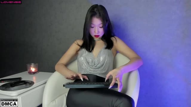 Gallery image thumbnail from SonMi's myfreecams stream on, 01/30/2023, 11:04 image 16 of 20