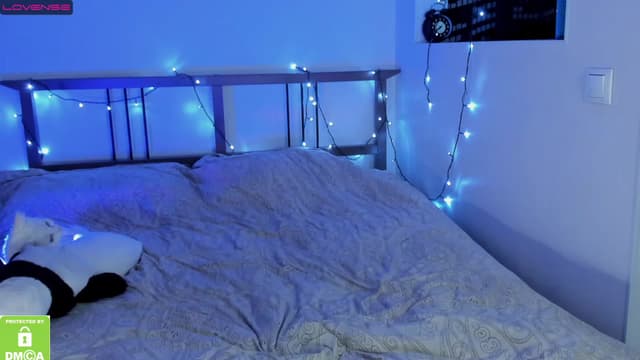 Gallery image thumbnail from SonMi's myfreecams stream on, 12/10/2023, 16:43 image 20 of 20
