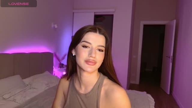 Gallery image thumbnail from Sonyx's myfreecams stream on, 12/04/2024, 21:14 image 13 of 20