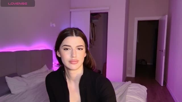 Gallery image thumbnail from Sonyx's myfreecams stream on, 12/11/2024, 20:35 image 10 of 20