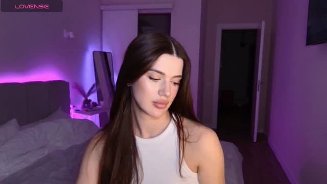 Gallery image thumbnail from Sonyx's myfreecams stream on, 12/18/2024, 21:32 image 8 of 20