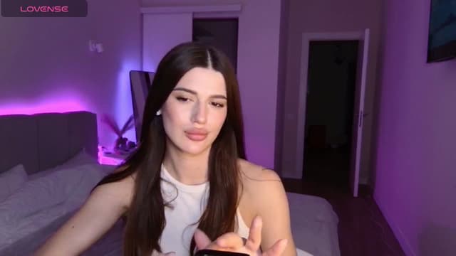 Gallery image thumbnail from Sonyx's myfreecams stream on, 12/18/2024, 21:32 image 4 of 20