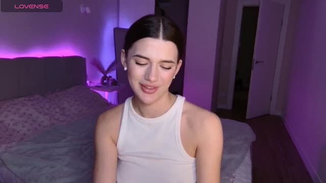 Gallery image thumbnail from Sonyx's myfreecams stream on, 12/22/2024, 21:54 image 5 of 20