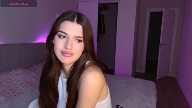 Gallery image thumbnail from Sonyx's myfreecams stream on, 12/28/2024, 22:37 image 10 of 20