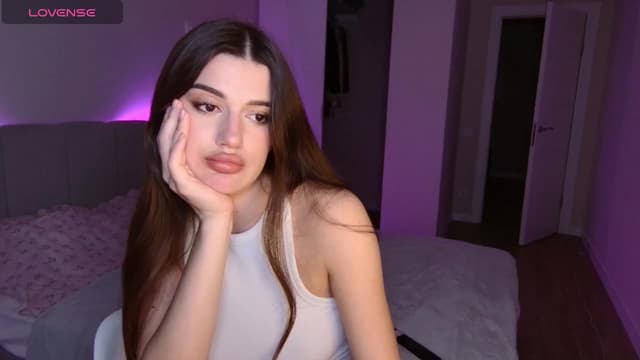 Gallery image thumbnail from Sonyx's myfreecams stream on, 12/28/2024, 22:37 image 5 of 20