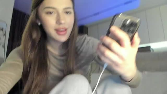 Gallery image thumbnail from Sonyx's myfreecams stream on, 03/06/2025, 18:01 image 14 of 20