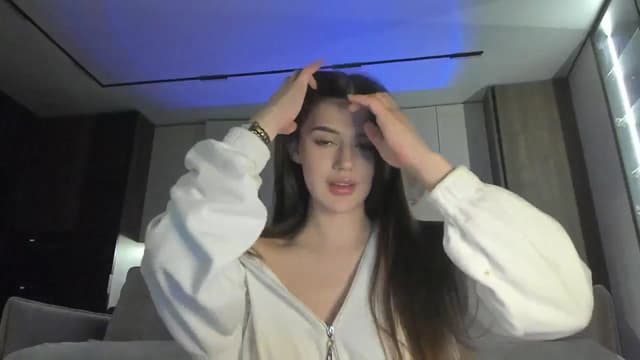 Gallery image thumbnail from Sonyx's myfreecams stream on, 04/14/2025, 17:45 image 18 of 20
