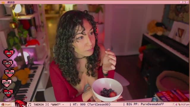 Gallery image thumbnail from TERRA's myfreecams stream on, 02/07/2025, 04:49 image 5 of 20