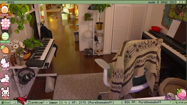 Gallery image thumbnail from TERRA's myfreecams stream on, 04/17/2025, 02:19 image 15 of 20